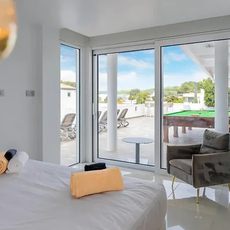 Villa 6br Luxury With Pool, Jacuzzi, Cinema & Snooker By Aqua Vista Tenerife Costa Adeje (Tenerife)