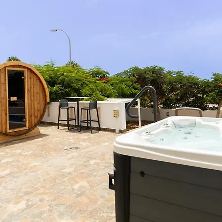 Villa 6br Luxury With Pool, Jacuzzi, Cinema & Snooker By Aqua Vista Tenerife